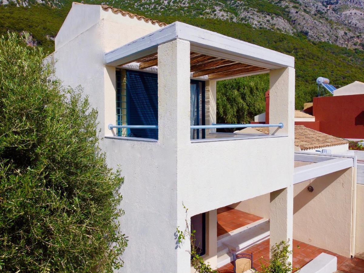Barbati Beach Minivillas With Pool By Dadovillas Kültér fotó